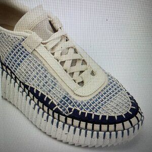 New Chloe Nama Cosmic blue sneakers size 6. Suede and mixed materials. Sporty.